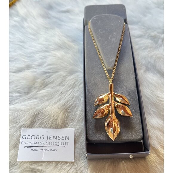 Georg Jensen Magnolia leaf Pendant + Chain Ornament 2016 Helena Rohner Denmark - Picture 2 of 6